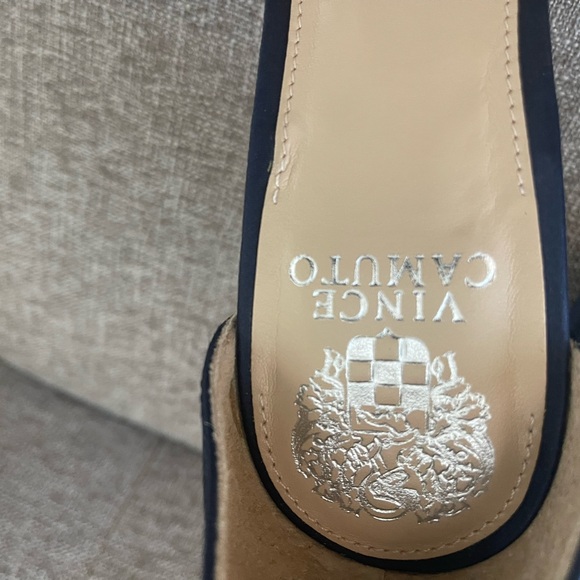 Vince Camuto Women's Kalvira2 Heeled Sandal size 8M - Picture 5 of 11